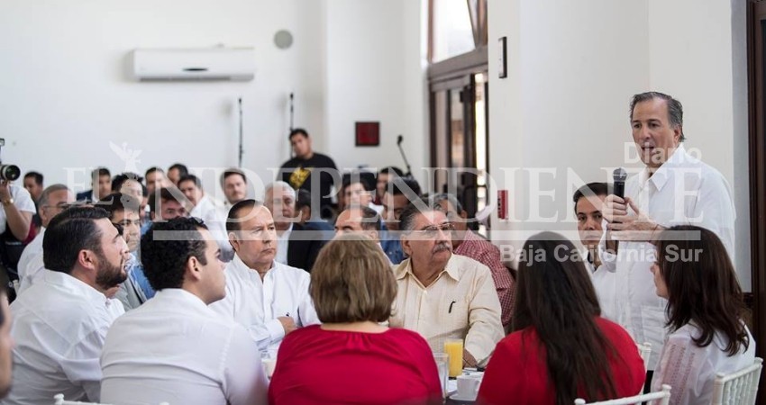 Sostienen reunión privada empresarios sudcalifornianos con Meade Sostienen reunión privada empresarios sudcalifornianos con Meade