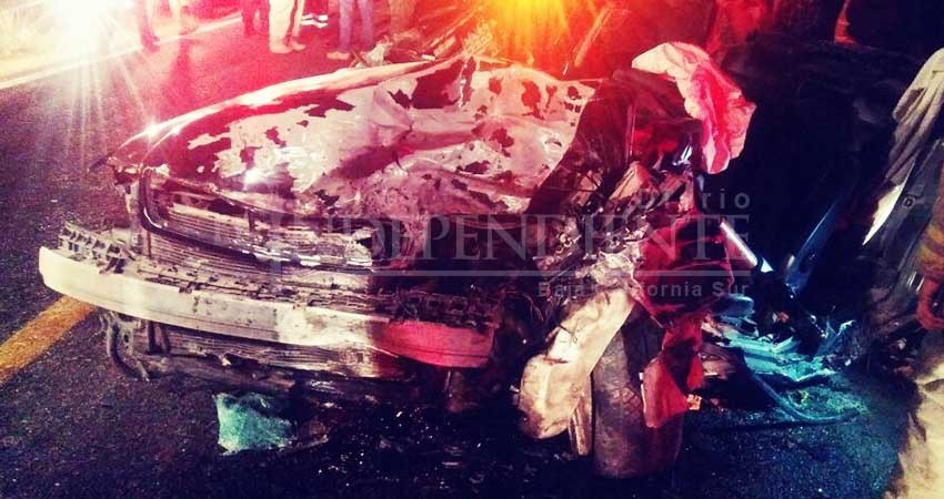 Familia del exgobernador Cota Montaño sufre fatal accidente en el tramo Los Barriles – Santiago