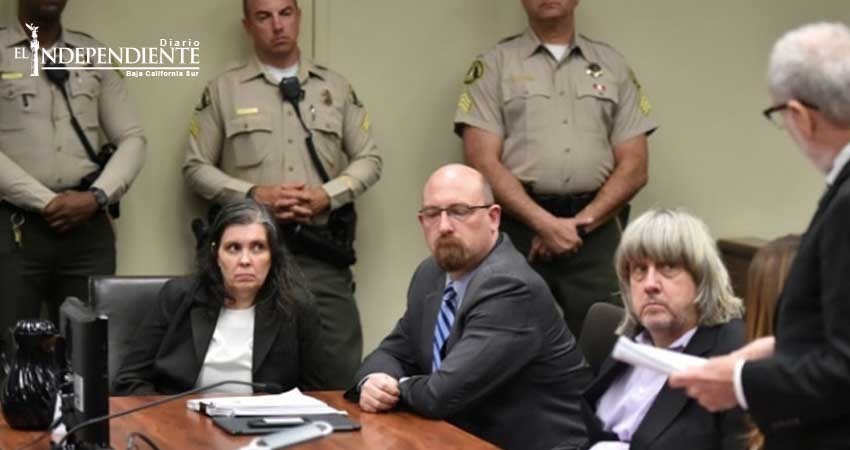 Padres que secuestraron a sus 13 hijos no podrán contactarlos