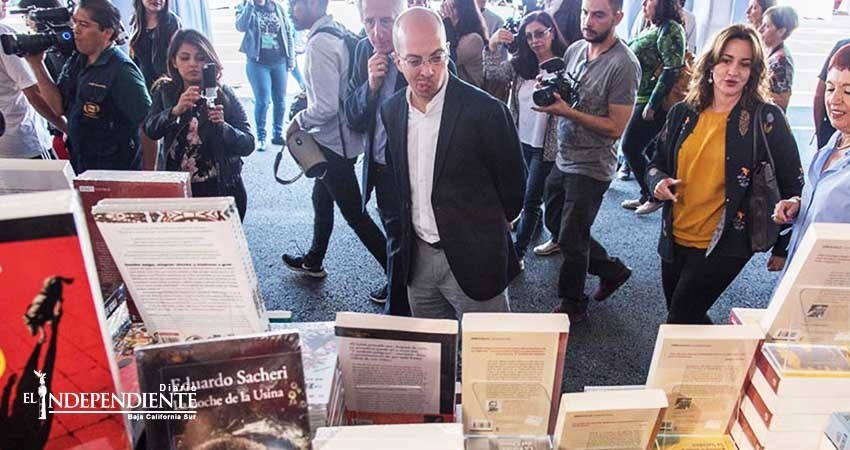 Jorge Volpi es Premio Alfaguara por 'Una novela criminal'