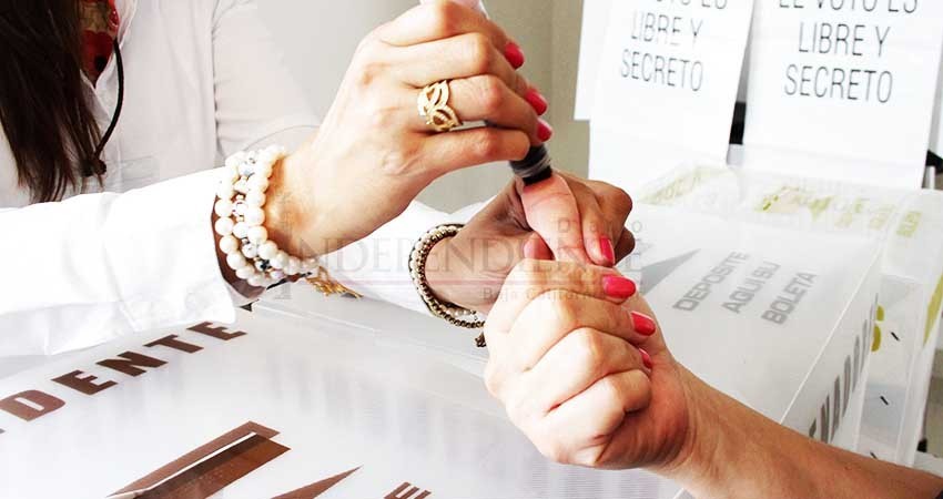 Ciudadanos nacidos en febrero y marzo son quienes recibirán y contarán los votos