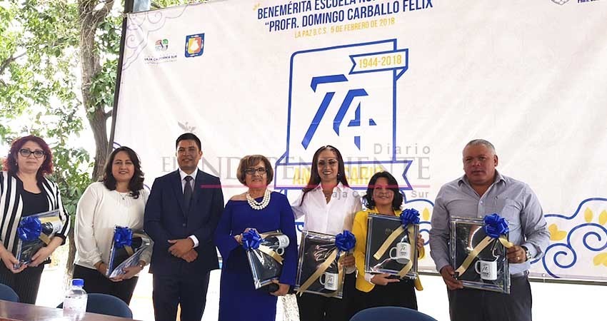 Celebra la BENU 74 años formando profesionales de la docencia