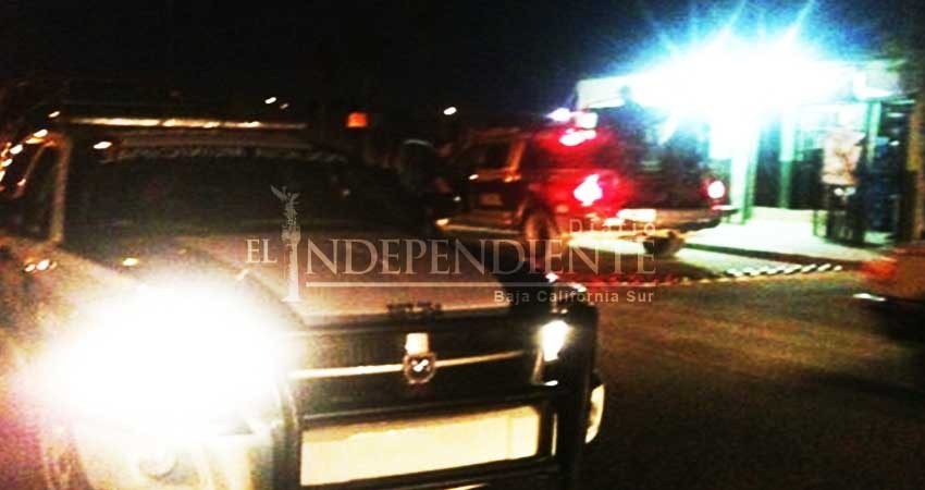 A mano armada asaltan puesto de hamburguesas en CSL