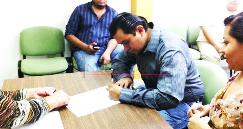 Prevalece el amor: Se tramitan más bodas que divorcios en Registro Civil de CSL Prevalece el amor: Se tramitan más bodas que divorcios en Registro Civil de CSL