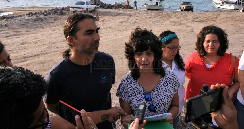 Denuncian ambientalistas reinicio de dragado en la Bahía de La Paz