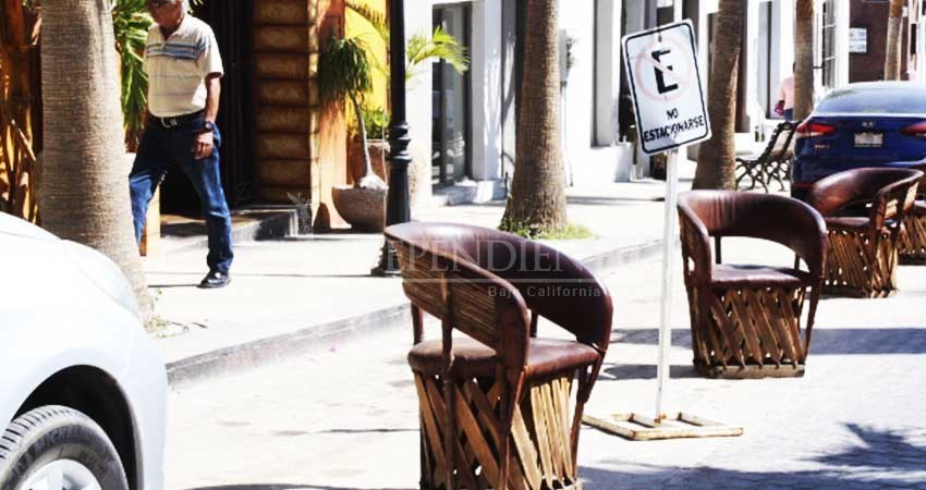 Restaurante del centro histórico josefino sufre afectaciones por falta de estacionamiento