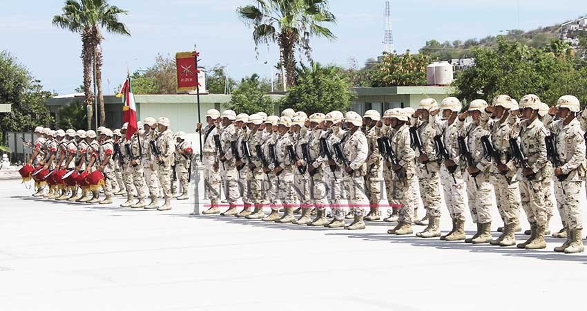 Celebran Día del Ejército en BCS