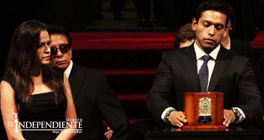 Mujer que extorsionaba a hijo de Juan Gabriel es hallada culpable Mujer que extorsionaba a hijo de Juan Gabriel es hallada culpable