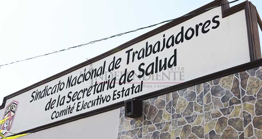 Casi cubierto el adeudo del Sector Salud con enfermeros del H. Salvatierra