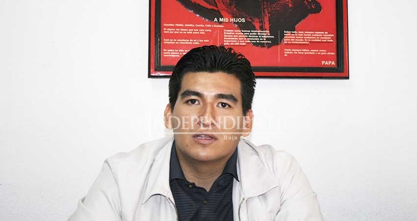 Maestros en riesgo de convertirse en “carne electoral” para obtención de votos, advierte el CESD Maestros en riesgo de convertirse en “carne electoral” para obtención de votos, advierte el CESD