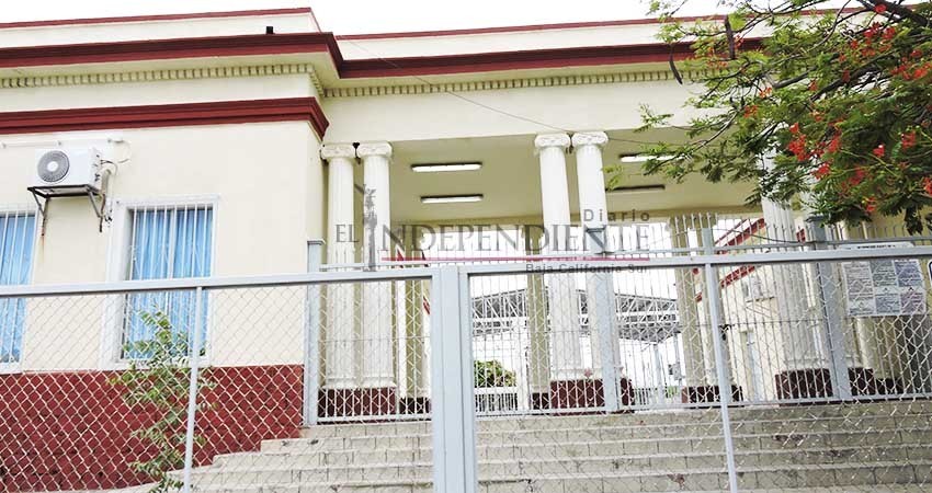 Isife rehabilitará 85 planteles educativos de BCS durante este 2018 Isife rehabilitará 85 planteles educativos de BCS durante este 2018