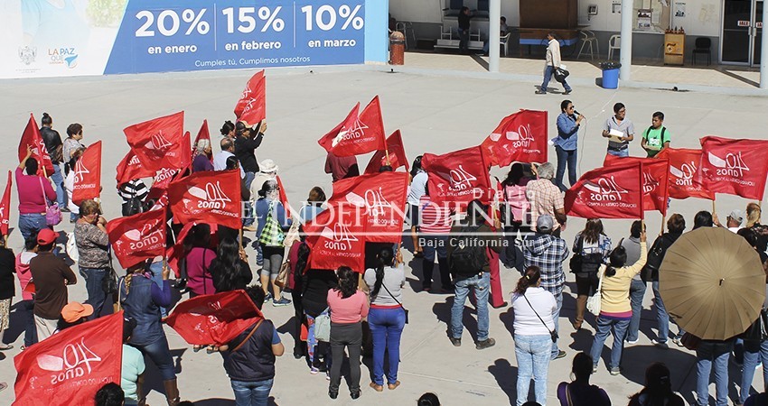 Con trabas burocráticas, Sagarpa le “cierra” la puerta a los campesinos, acusa Antorcha Campesina Con trabas burocráticas, Sagarpa le “cierra” la puerta a los campesinos, acusa Antorcha Campesina