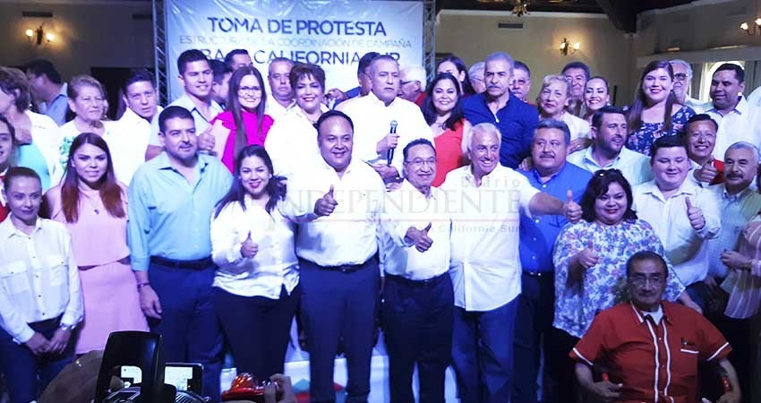 Toman protesta coordinadores de campaña presidencial de Meade en BCS Toman protesta coordinadores de campaña presidencial de Meade en BCS