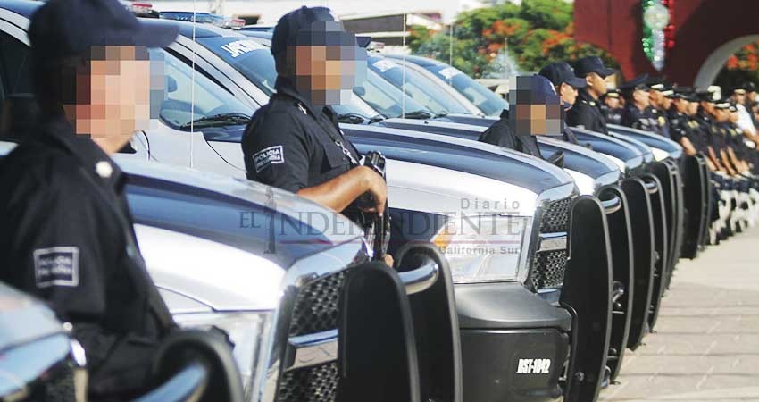 Más policías municipales causarían baja este 2018