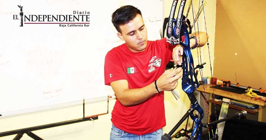 Afinan puntería arqueros para competencias internacionales Afinan puntería arqueros para competencias internacionales