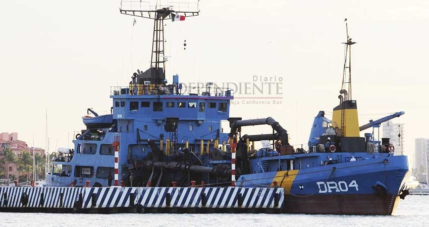 Advierten ambientalistas de riesgos a la salud por dragado en la bahía de La Paz Advierten ambientalistas de riesgos a la salud por dragado en la bahía de La Paz