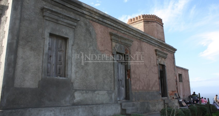 Asociación “Yenekamú” se prepara para celebrar el 110 aniversario del Faro Viejo de Cabo Falso Asociación “Yenekamú” se prepara para celebrar el 110 aniversario del Faro Viejo de Cabo Falso