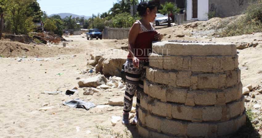 Las autoridades nos tienen “abandonados”, expone vecina de San José Viejo Las autoridades nos tienen “abandonados”, expone vecina de San José Viejo