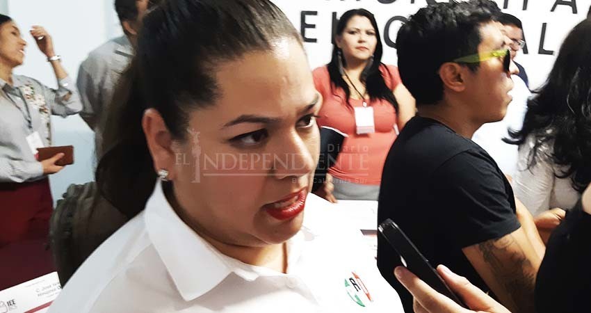 Falso que el PRI apoyará la reelección de De la Rosa en Los Cabos: Cisneros Ruiz Falso que el PRI apoyará la reelección de De la Rosa en Los Cabos: Cisneros Ruiz