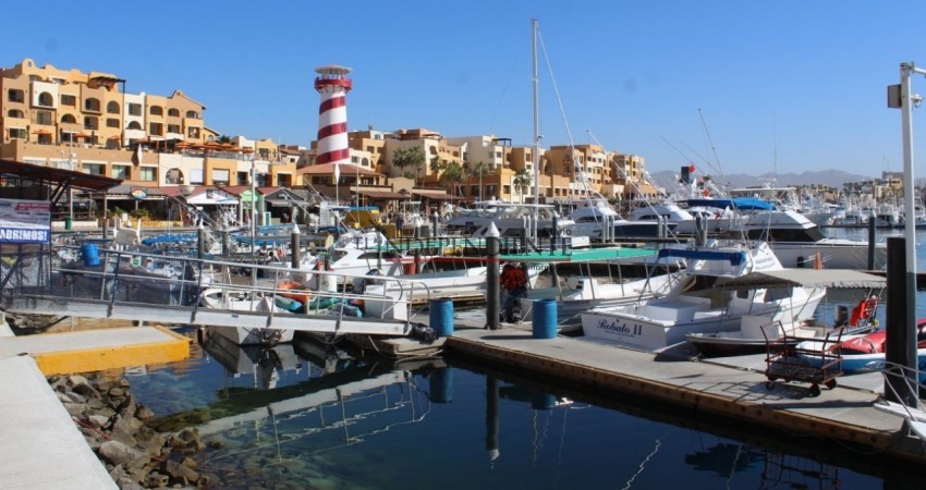 Muere turista de un paro cardiaco cuando snorkeleaba en CSL Muere turista de un paro cardiaco cuando snorkeleaba en CSL