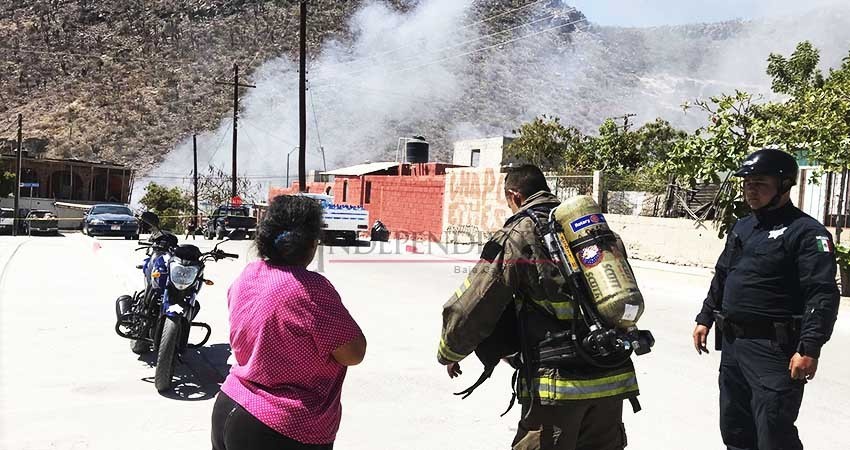 Piden ayuda comunitaria para damnificados por incendio en Loma Obrera Piden ayuda comunitaria para damnificados por incendio en Loma Obrera