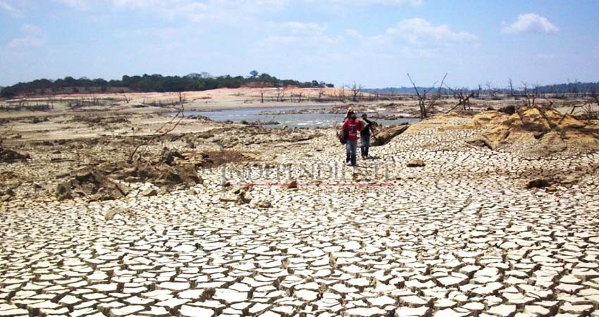 Producción de agua atmosférica podría atender escasez en BCS: Expertos Producción de agua atmosférica podría atender escasez en BCS: Expertos
