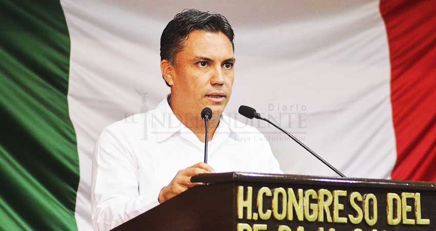 Trabajadores del Ayto de Mulegé son obligados a apoyar al PAN: Joel Vargas Trabajadores del Ayto de Mulegé son obligados a apoyar al PAN: Joel Vargas