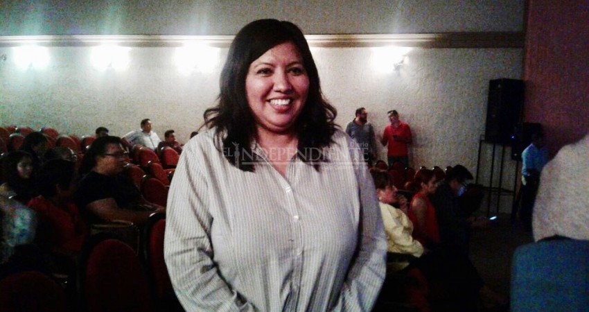 Elije el congreso a Lizeth Collins Collins como presidenta de la CEDH Elije el congreso a Lizeth Collins Collins como presidenta de la CEDH