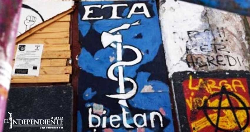 ETA anuncia disolución de 'todas sus estructuras' ETA anuncia disolución de 'todas sus estructuras'