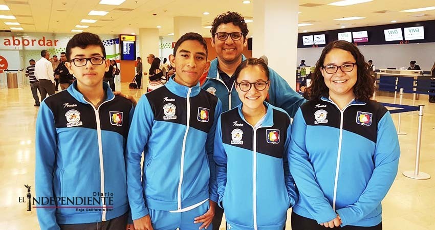 Viajaron ajedrecistas a la Olimpiada Nacional Viajaron ajedrecistas a la Olimpiada Nacional