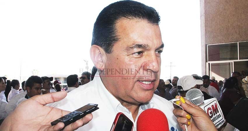 Desmiente Rubén Muñoz acusaciones de supuestos exmorenistas: "vinieron a pedir cargos" Desmiente Rubén Muñoz acusaciones de supuestos exmorenistas: "vinieron a pedir cargos"