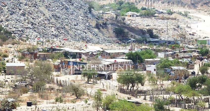 Un riesgo que familias pretendan proteger sus viviendas creando muros con escombro en cauces de arroyo: PC Un riesgo que familias pretendan proteger sus viviendas creando muros con escombro en cauces de arroyo: PC