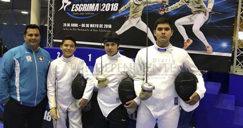 Clasifican 9 esgrimistas de BCS a la olimpiada nacional Clasifican 9 esgrimistas de BCS a la olimpiada nacional