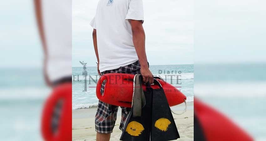 Reporta Zofemat incremento en salvamentos acuáticos en playas del municipio Reporta Zofemat incremento en salvamentos acuáticos en playas del municipio