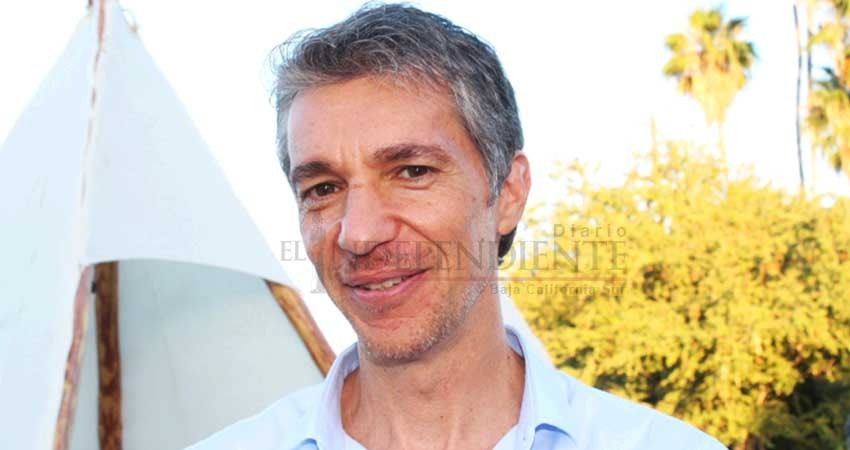 Gianmarco Vela retoma presidencia estatal de Canirac Gianmarco Vela retoma presidencia estatal de Canirac