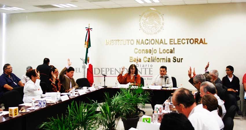 Organiza INE debate entre candidatos a senadores por BCS Organiza INE debate entre candidatos a senadores por BCS