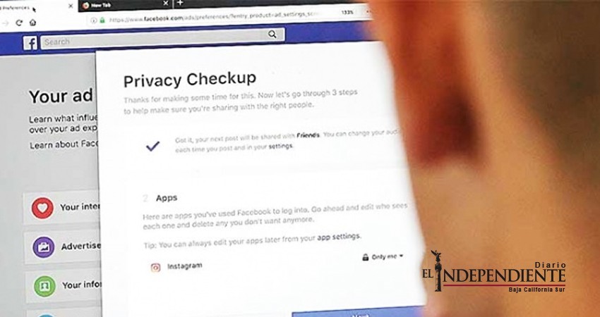 Planean llevar ante la justicia española a Facebook Planean llevar ante la justicia española a Facebook