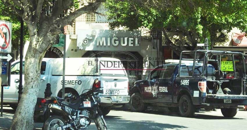 Ex policía estatal de suicida dentro de un hotel de La Paz Ex policía estatal de suicida dentro de un hotel de La Paz