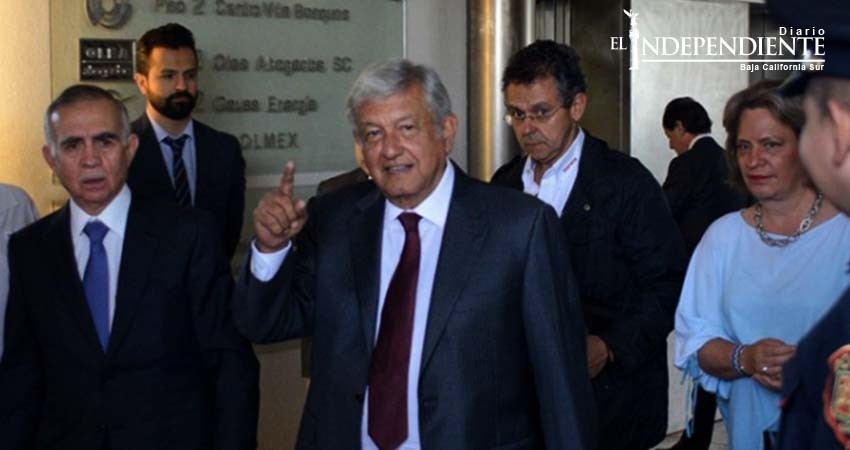 AMLO y empresarios 'liman asperezas' AMLO y empresarios 'liman asperezas'