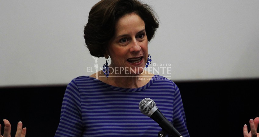 Considera Denise Dresser que las elecciones se desarrollarán en un ambiente complicado Considera Denise Dresser que las elecciones se desarrollarán en un ambiente complicado