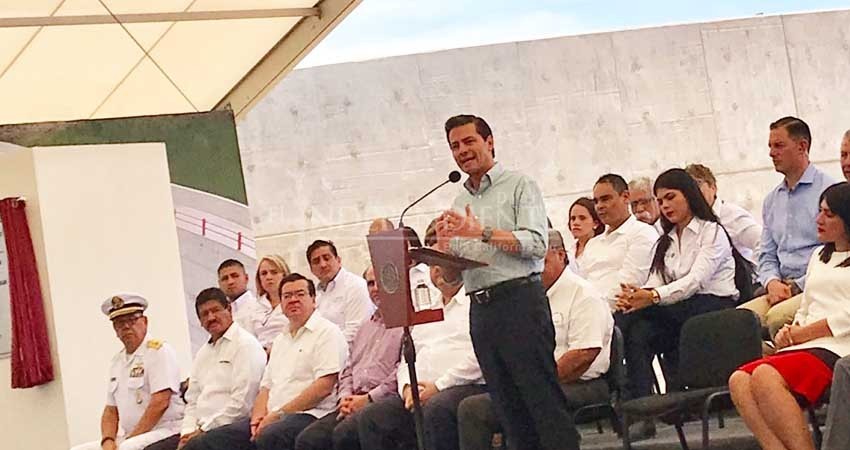 Anuncia Peña Nieto carretera 4 carriles La Paz - Pichilingue Anuncia Peña Nieto carretera 4 carriles La Paz - Pichilingue