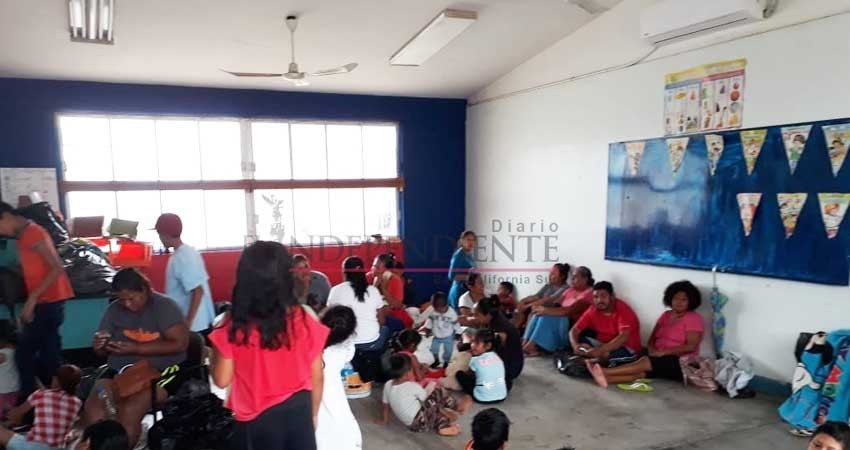 Habilitados 18 albergues en Los Cabos por "Bud"; más de mil 200 personas refugiadas Habilitados 18 albergues en Los Cabos por "Bud"; más de mil 200 personas refugiadas