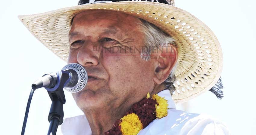 AMLO respalda a Rubén Muñóz en su última visita a BCS AMLO respalda a Rubén Muñóz en su última visita a BCS