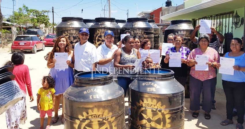 Entregarán rotarios más de 200 tinacos a familias afectadas por las lluvias Entregarán rotarios más de 200 tinacos a familias afectadas por las lluvias