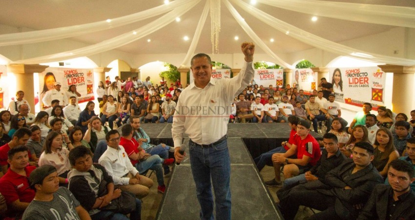 Compromiso del Dr. Ibarra a la juventud cabeña, “cero corrupción en nuestro Gobierno” Compromiso del Dr. Ibarra a la juventud cabeña, “cero corrupción en nuestro Gobierno”