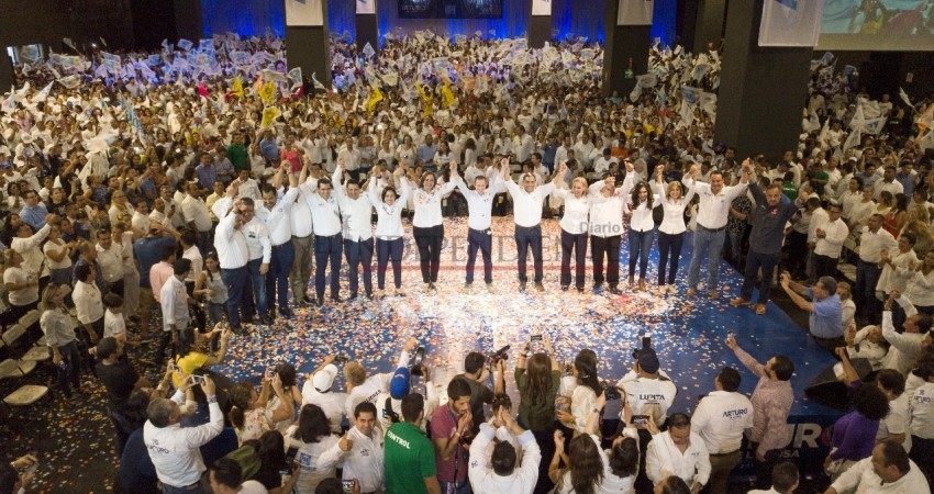Cierran campaña Arturo De La Rosa y Ricardo Anaya Cortés Cierran campaña Arturo De La Rosa y Ricardo Anaya Cortés