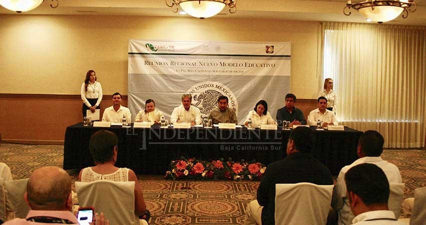 Se reúnen directores de Cecyte del noroeste en La Paz para abordar desafíos de Reforma Educativa Se reúnen directores de Cecyte del noroeste en La Paz para abordar desafíos de Reforma Educativa