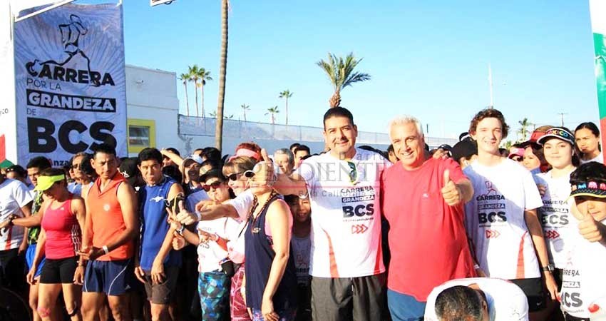 Más de mil sudcalifornianos participan en la Carrera por la Grandeza de BCS Más de mil sudcalifornianos participan en la Carrera por la Grandeza de BCS