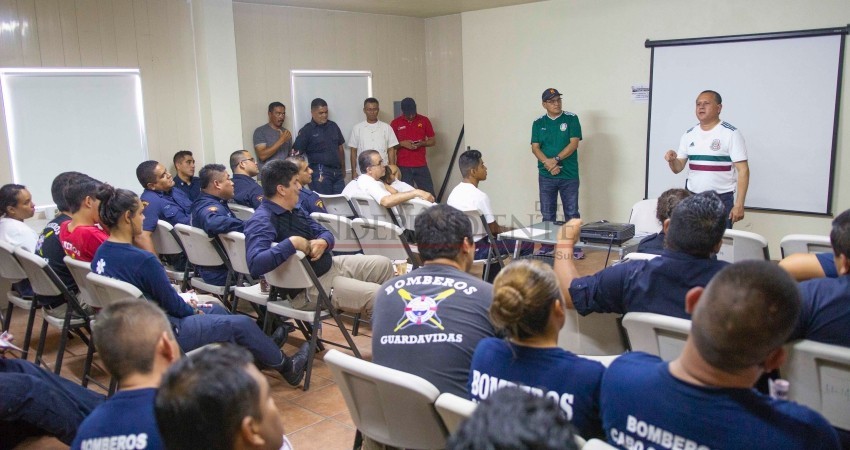 La garantía para los cabeños es que “No voy hacer corrupto” y vamos a trabajar para todos: Dr. Ibarra La garantía para los cabeños es que “No voy hacer corrupto” y vamos a trabajar para todos: Dr. Ibarra