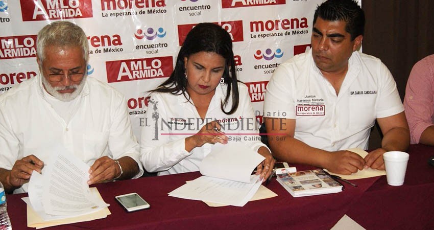 Morena y Frente Ciudadano en Defensa del Agua y la Vida firman carta compromiso en Los Cabos Morena y Frente Ciudadano en Defensa del Agua y la Vida firman carta compromiso en Los Cabos